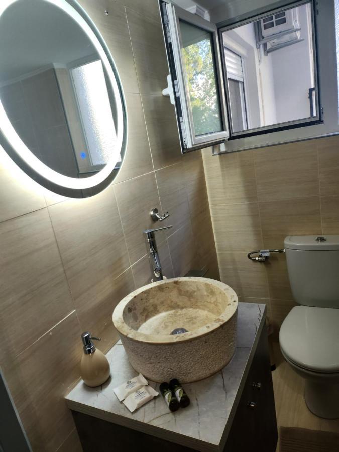 Small Luxury Apartment Анависсос Экстерьер фото